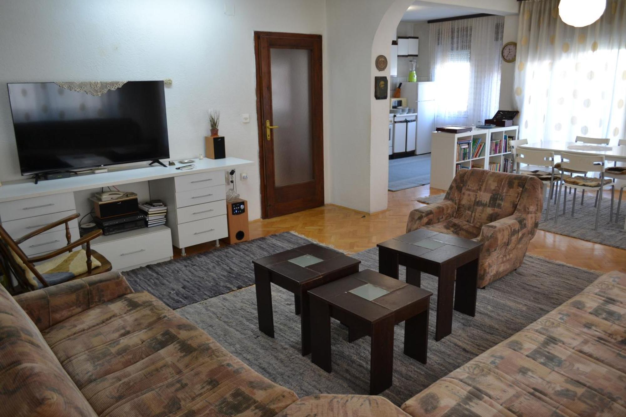 Apartment In بريليب المظهر الخارجي الصورة